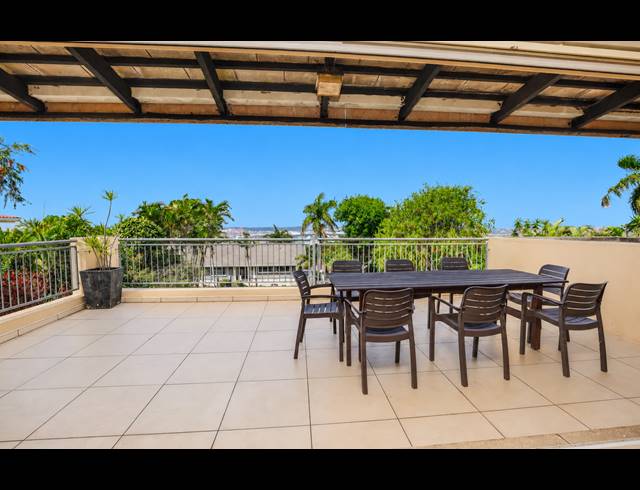 5 BEDROOM HOUSE FOR SALE IN GLENWOOD